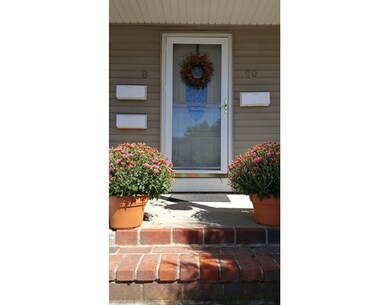 18 Wachusett St unit 2, Franklin, MA 02038 - photo 3