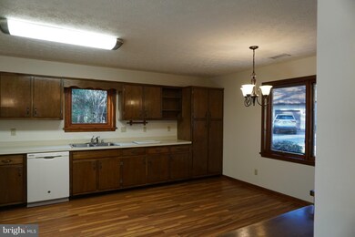 44525 White Pine Ct, California, MD 20619 - photo 6