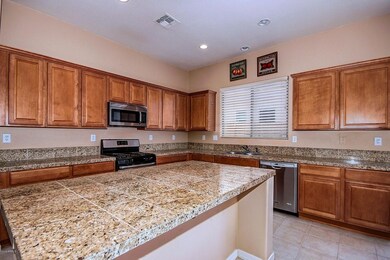 Kitchen 6