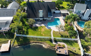 12529 Saint Charlotte Dr, Tampa, FL 33618 - photo 4