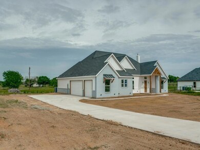 1004 Magnolia Ct, Springtown, TX 76082 - photo 2