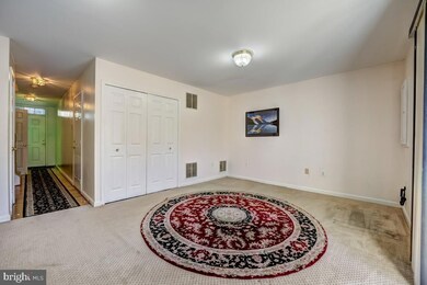 9216 Lorton Valley Rd, Lorton, VA 22079 - photo 5