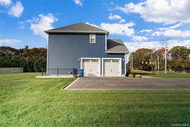 60 Parsnip Pond Rd, Lake Grove, NY 11755 - photo 5