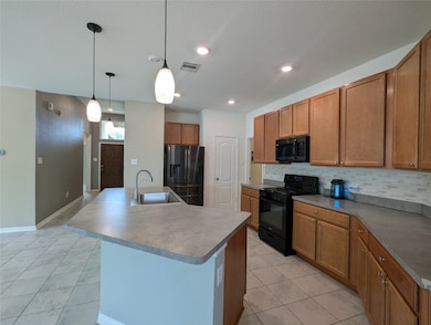 Extra large size island in kitchen with charming p