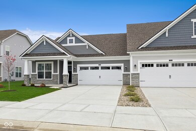 10714 Mangrove Dr, Indianapolis, IN 46239 - photo 2