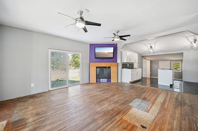 6-web-or-mls-Diley Rd-S2210-006