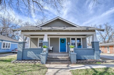 Bungalow with covered porch