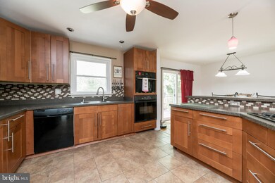 632 Green Valley Way, Sykesville, MD 21784 - photo 6