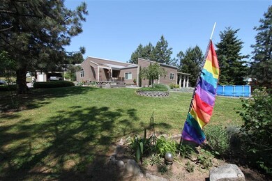 9866 Blackwell Rd, Central Point, OR 97502 - photo 3