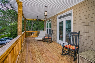 212 NE 65th (110)pop