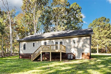 2305 Mack Rd, Asheboro, NC 27205 - photo 5