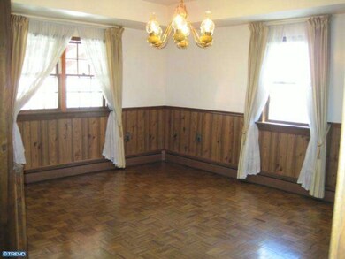 213 W 7th St, Lansdale, PA 19446 - photo 5