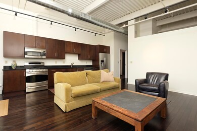 322MarketStreetLoft_HiRes008
