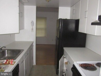 9027 Lambskin Ln, Columbia, MD 21045 - photo 5