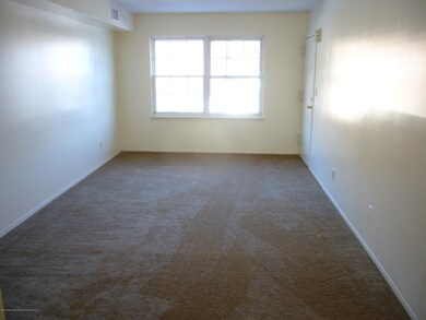 132 Fayette Ave unit B2, Staten Island, NY 10305 - photo 3