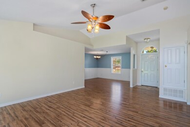 1211 Jefferyscot Dr-03