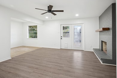 7626 Dentcrest Dr unit 7628, Dallas, TX 75254 - photo 2