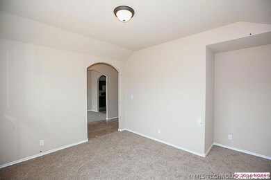 8992 S 254th East Ave, Broken Arrow, OK 74014 - photo 4