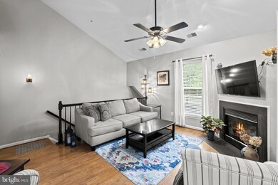 43134 Watercrest Square unit 205, Chantilly, VA 20152 - photo 3