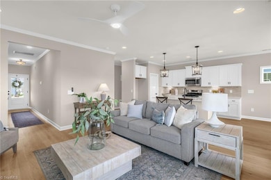 1713 Creekline Dr, Kernersville, NC 27284 - photo 7