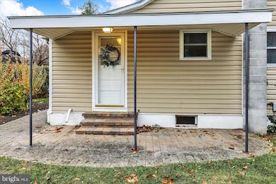 3429 Marion St, Reading, PA 19605 - photo 5