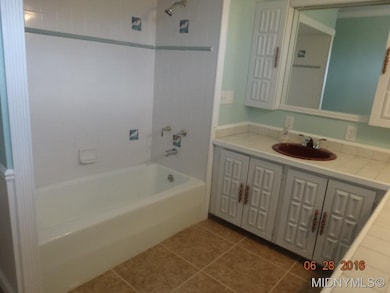 FULL BATH