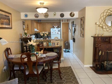 unlisted-address, Miami, FL 33193 - photo 2