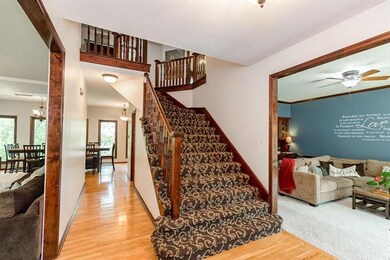 15609 Reeds St, Overland Park, KS 66223 - photo 3