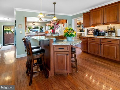 14 Harp Rd, Levittown, PA 19056 - photo 7