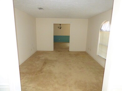 1602 Christine Dr, McComb, MS 39648 - photo 7