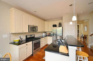 43291 Mitcham Square, Ashburn, VA 20148 - photo 5