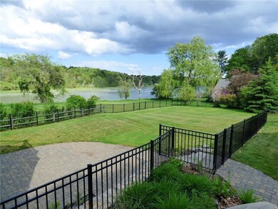 64 Lindsay Rd, York, ME 03909 - photo 3