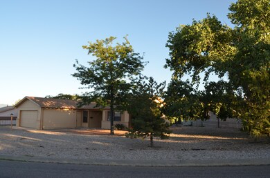 front landscape easy to maintain