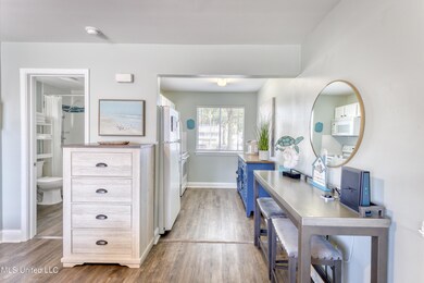 1664 Beach Blvd Q29-7