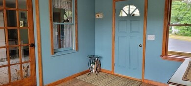 13 Yew St, Douglas, MA 01516 - photo 6