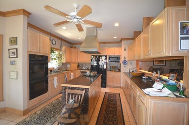 563 Hughley Ln, Harrodsburg, KY 40330 - photo 3