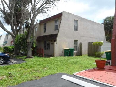 7340 NW 75th St, Tamarac, FL 33321 - photo 3