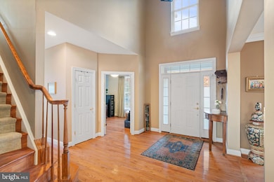 3307 Mccorkle Ct, Triangle, VA 22172 - photo 4