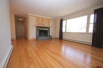 14 Brockley Dr, Delmar, NY 12054 - photo 7