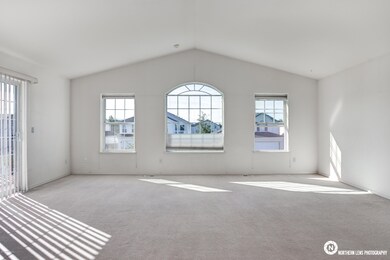 15_LivingRoom