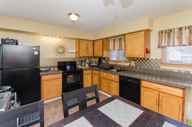 Kitchen 1