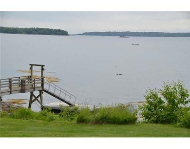 Waterfront/Dock/Pier.