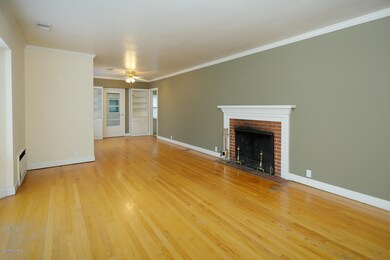 52169 M40 Highway-104