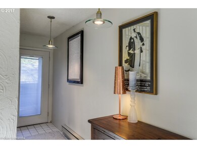 Entrance/Foyer