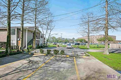 914 W Tony St unit 11-A, Gonzales, LA 70737 - photo 2