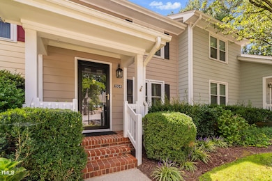 1524 Edgeside Ct, Raleigh, NC 27609 - photo 2