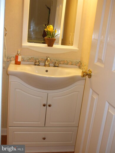 1453 Harford Square Dr, Edgewood, MD 21040 - photo 6