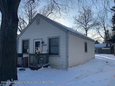 3236 Stabler St, Lansing, MI 48910 - photo 2