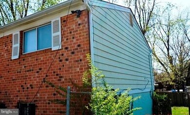 4719 Fable St, Capitol Heights, MD 20743 - photo 2