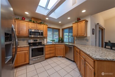 5205 53rd St W unit 205, University Place, WA 98467 - photo 4